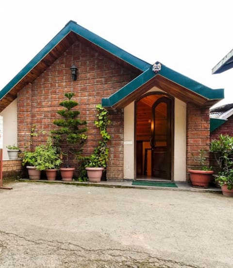 Tara Suites Naldehra