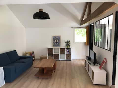 Top performing Airbnb: Relaxing house with all the comforts in Saint Herblain
