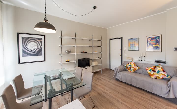 Bright Torino Apartment | Central San Salvario - Turin