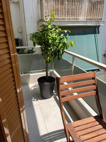 Sapfo Luxury Apartment in Athens gallery image 3