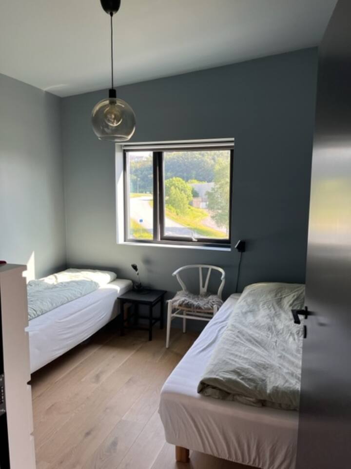 Двокреветна соба, 2 кревета 90 см