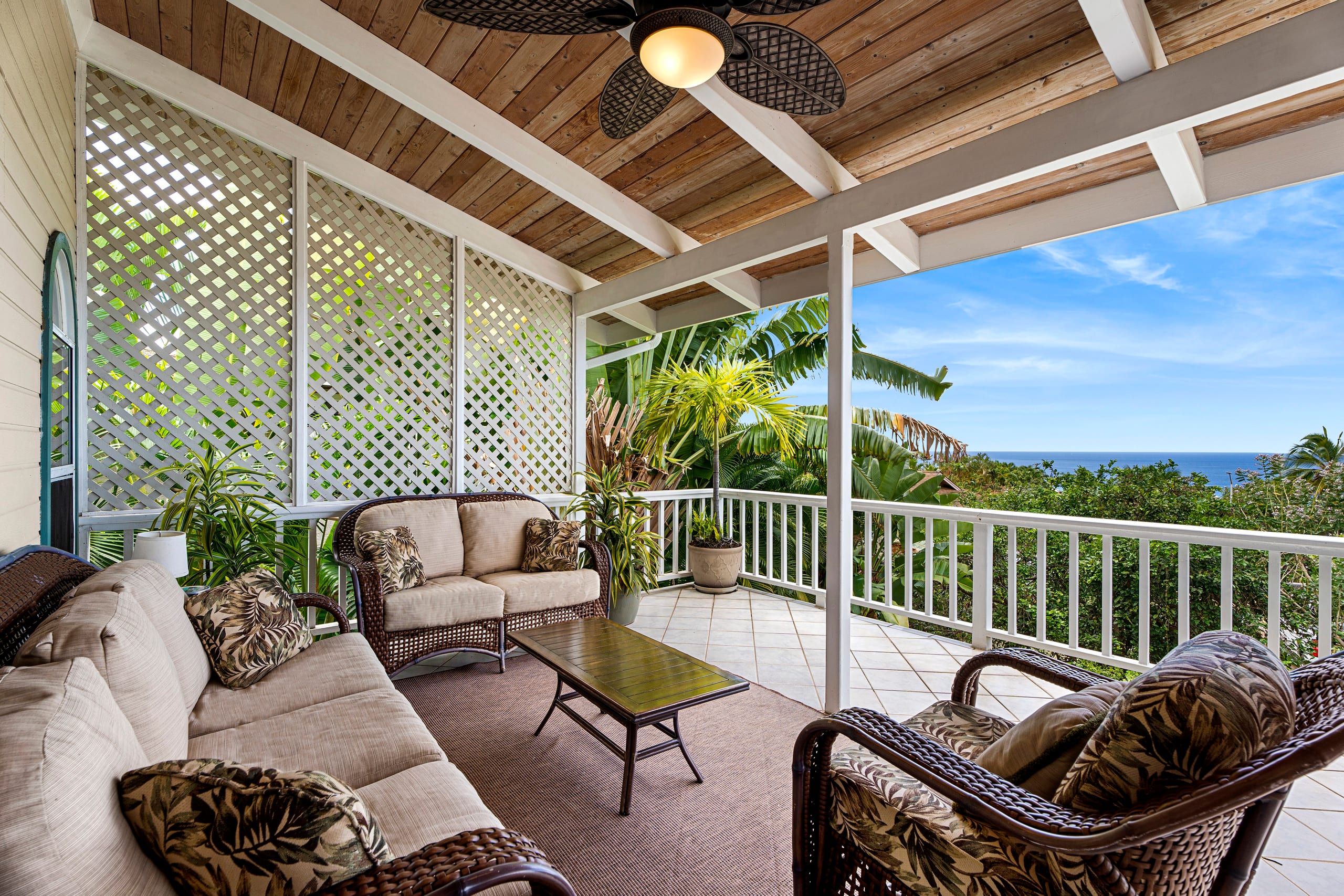 Home in Kailua-Kona · ★4.85 · 5 bedrooms · 9 beds · 3 private baths - Image 33