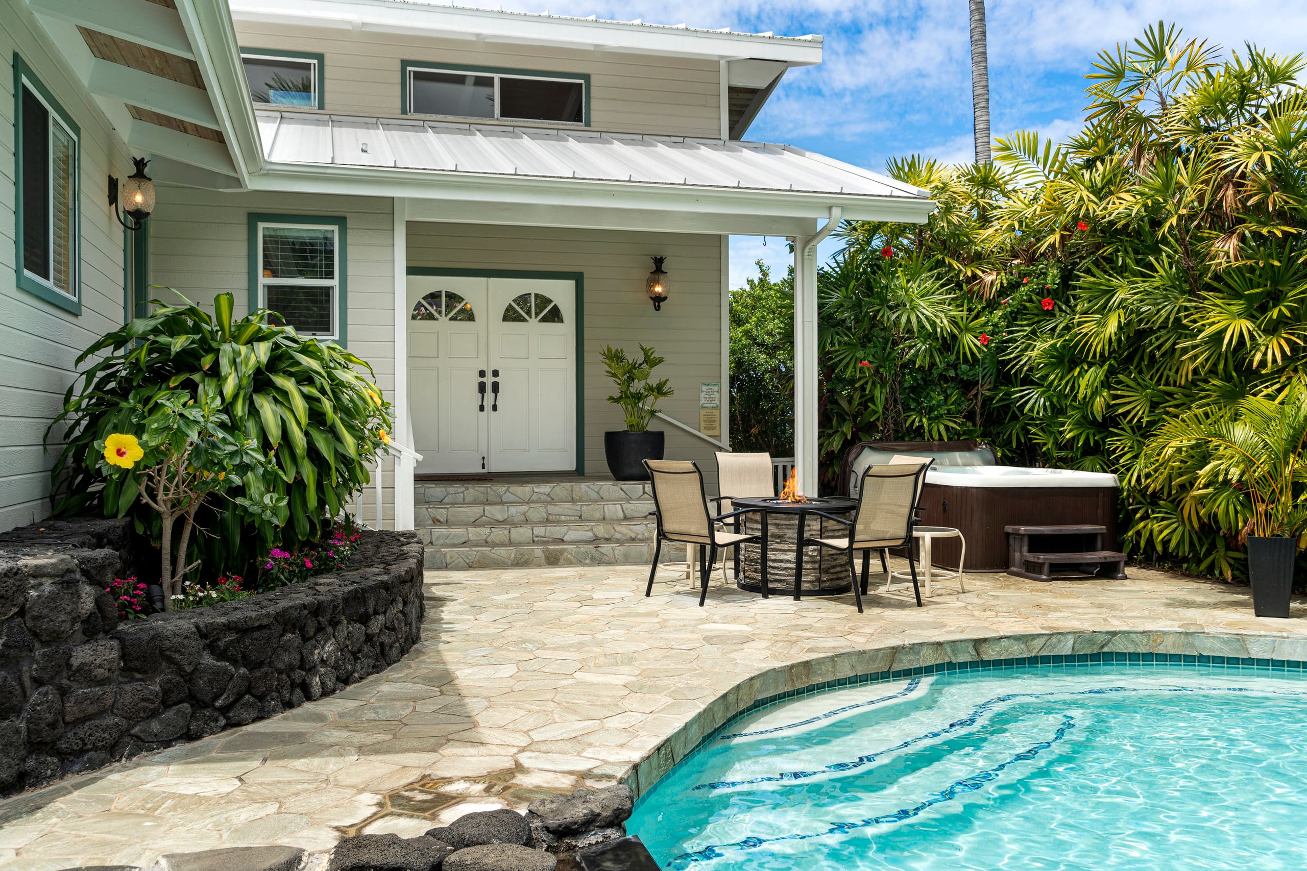 Home in Kailua-Kona · ★4.85 · 5 bedrooms · 9 beds · 3 private baths - Image 50