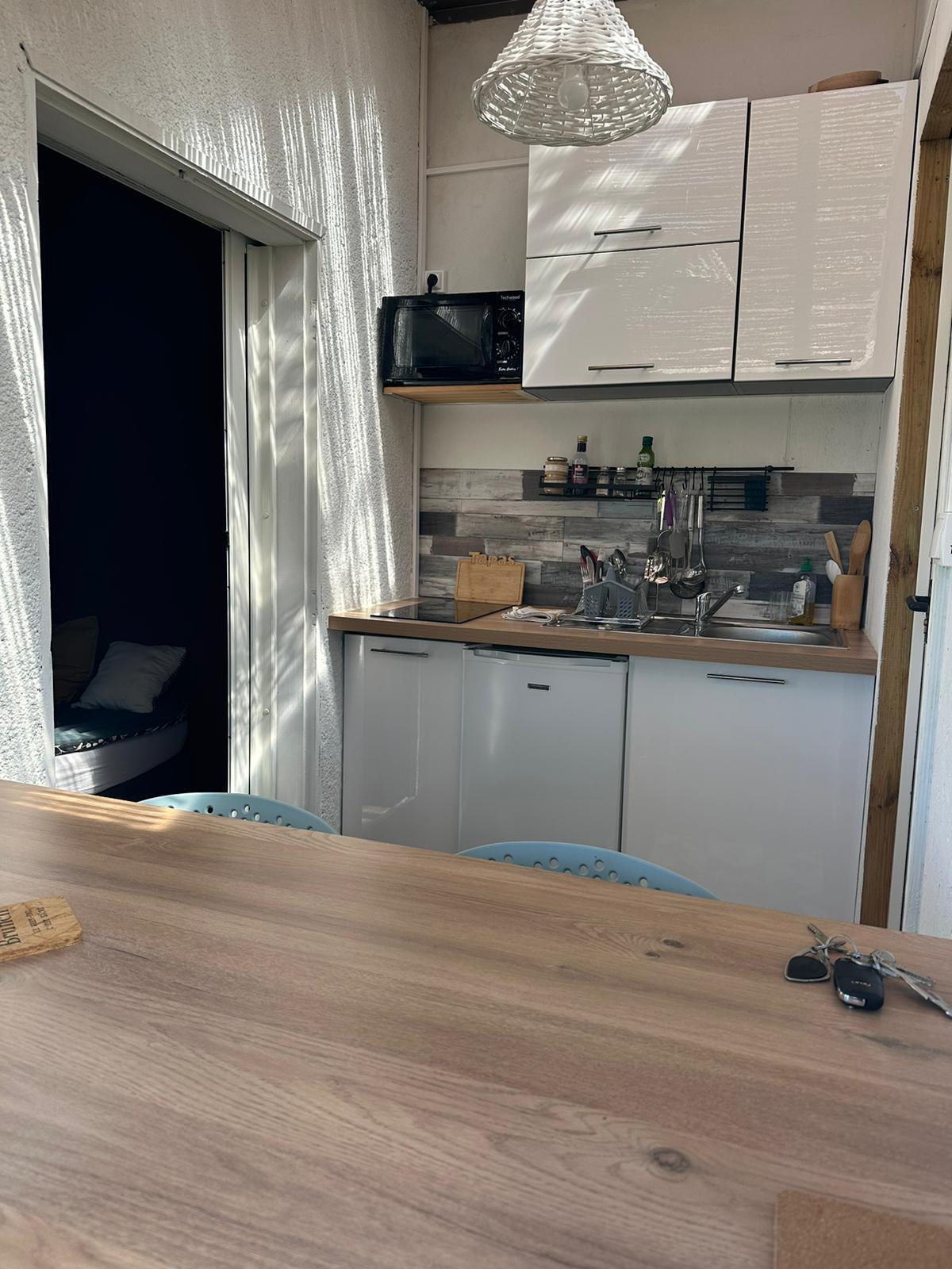 Successful Airbnb property: Charming studio, the cocoon in Saint Joseph