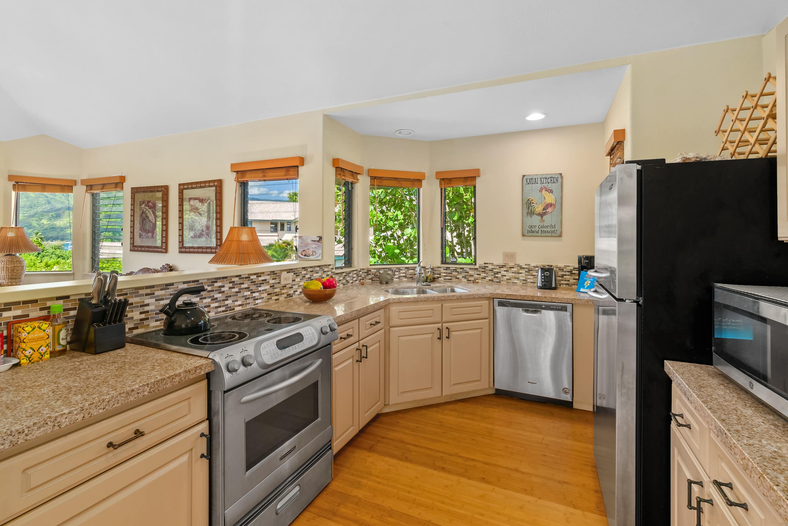 Villa in Princeville · ★4.96 · 2 bedrooms · 2 beds · 2.5 baths - Image 5