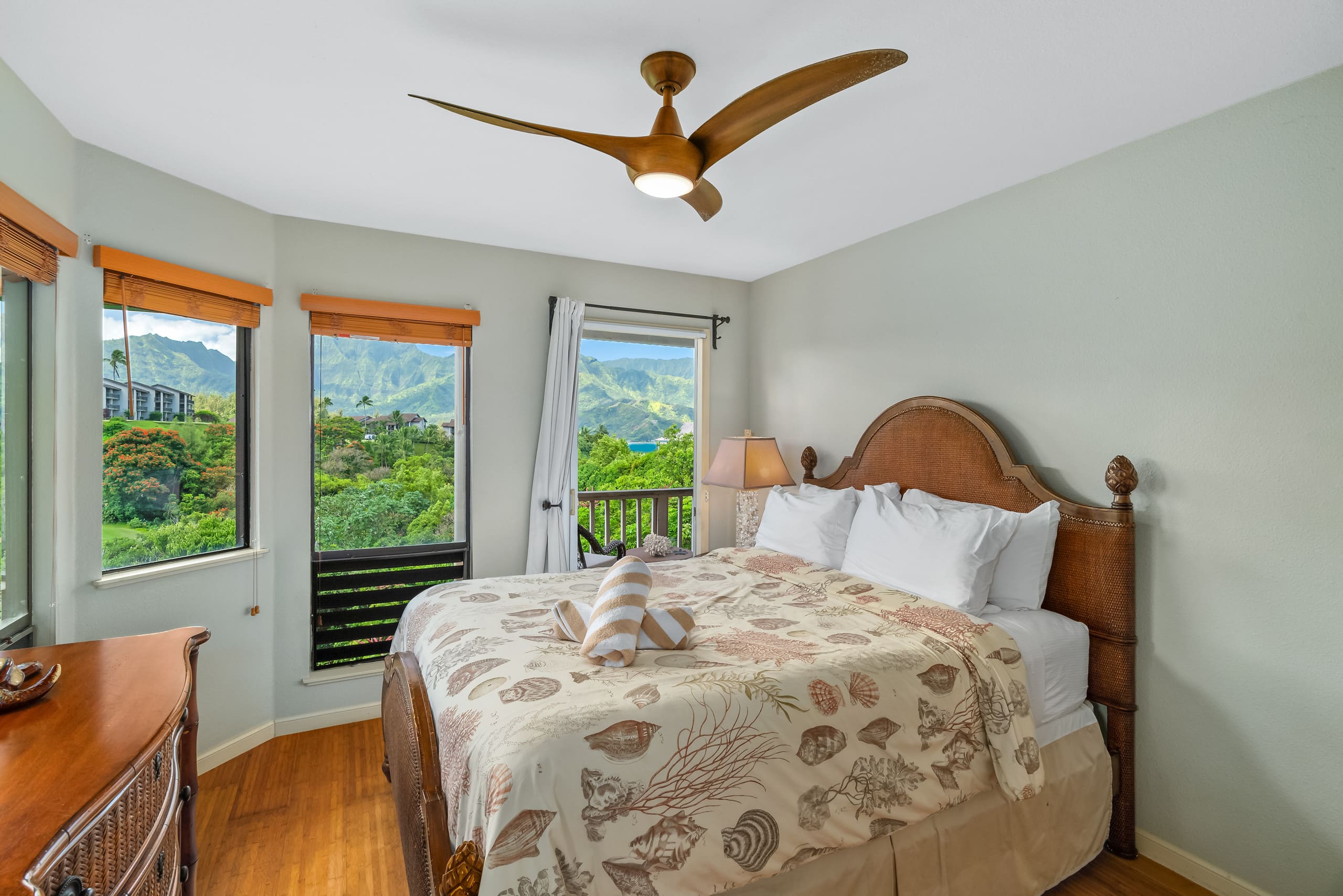Villa in Princeville · ★4.96 · 2 bedrooms · 2 beds · 2.5 baths - Image 16