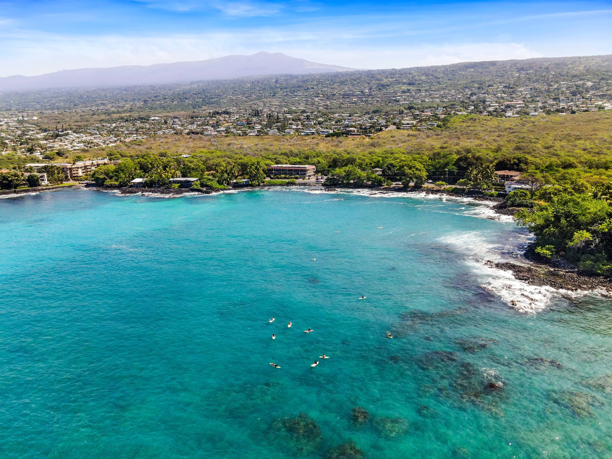 Oceanfront, 2 bed 2 bath with AC, sleeps 5-6 - Image 40