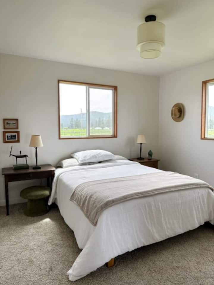 Საძინებელი #2 დაბლა