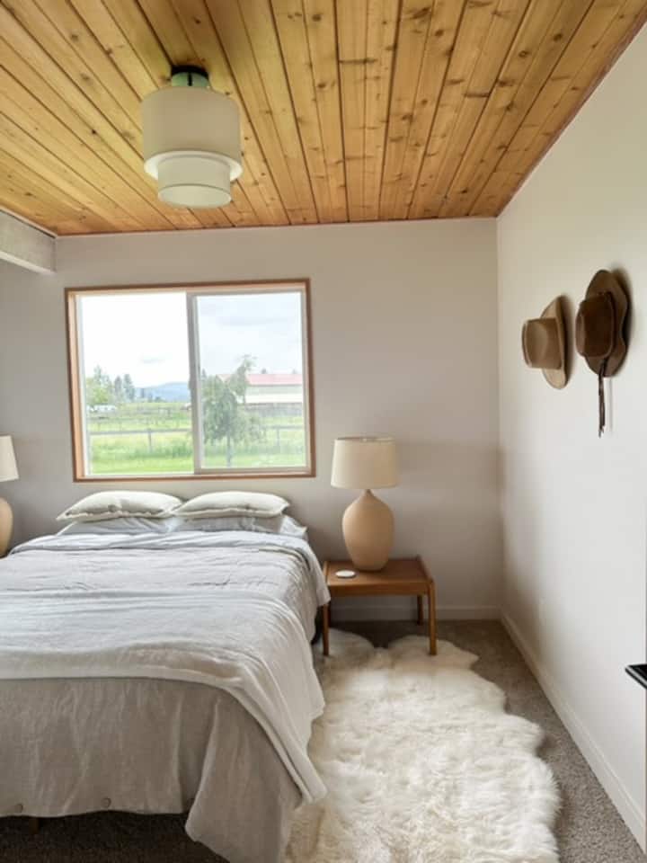 Საძინებელი #1 დაბლა