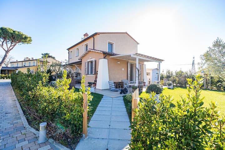 [Thermal Baths-calidario] Lacasetta 2' From Center - Campiglia Marittima