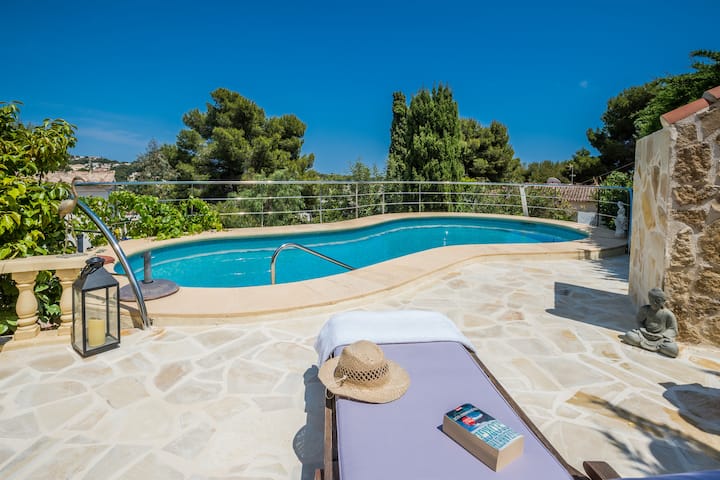 Cala advocat Испания
