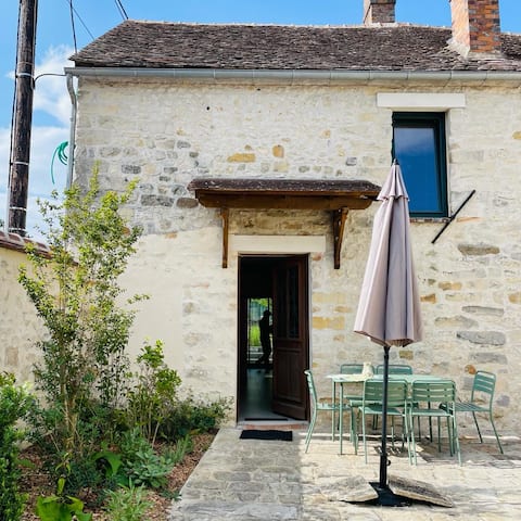 "Le Laurier" gîte near forest