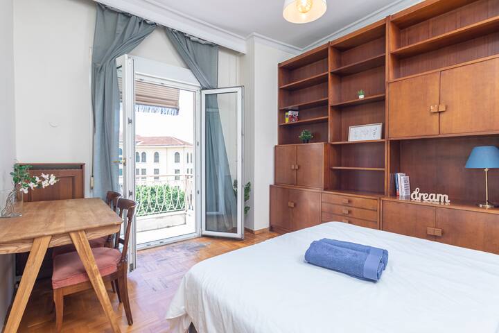 Houseloft Forum Premium gallery image 2