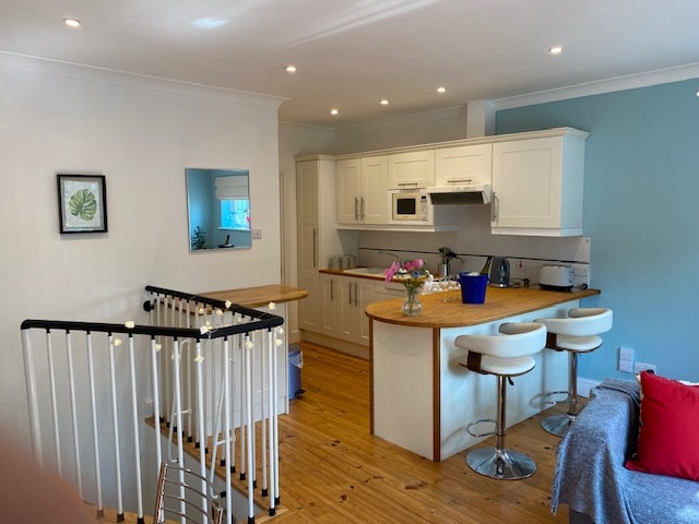 Successful Airbnb property: Riverside Apartment Wraysbury, Nr Windsor/Heathrow in Wraysbury