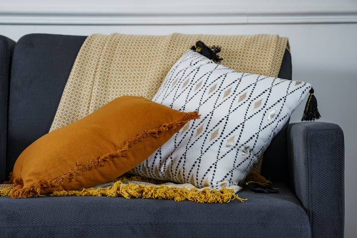 Cocooning obývacia izba pre relaxačný a teplý interiér.