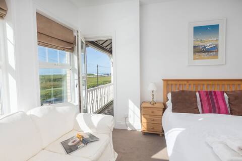 Charming edwardian home in Bude near beaches