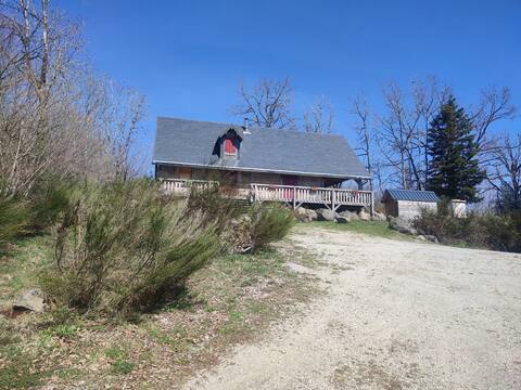 Chalet at the foot of Sancy