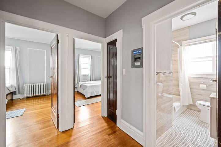 Visiting NYC, Seton Hall & South Orange Stay Here! gallery image 5