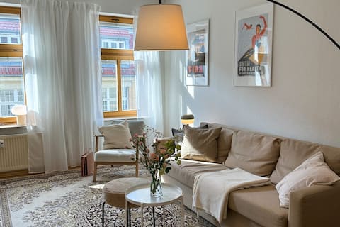 Top Airbnb: A nostalgic dream home in the city in Wahren