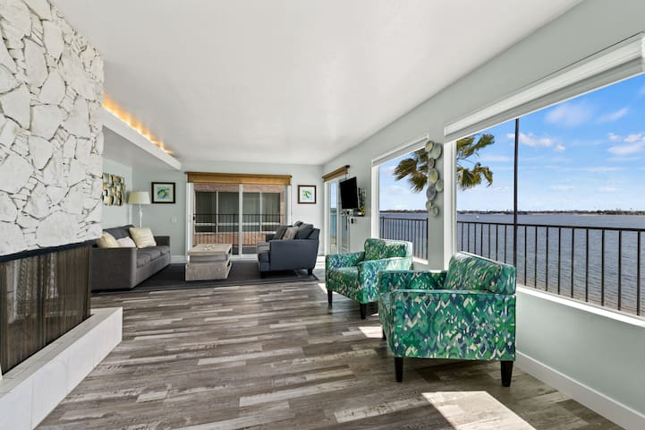 On the Bay with Spectacular View #3!