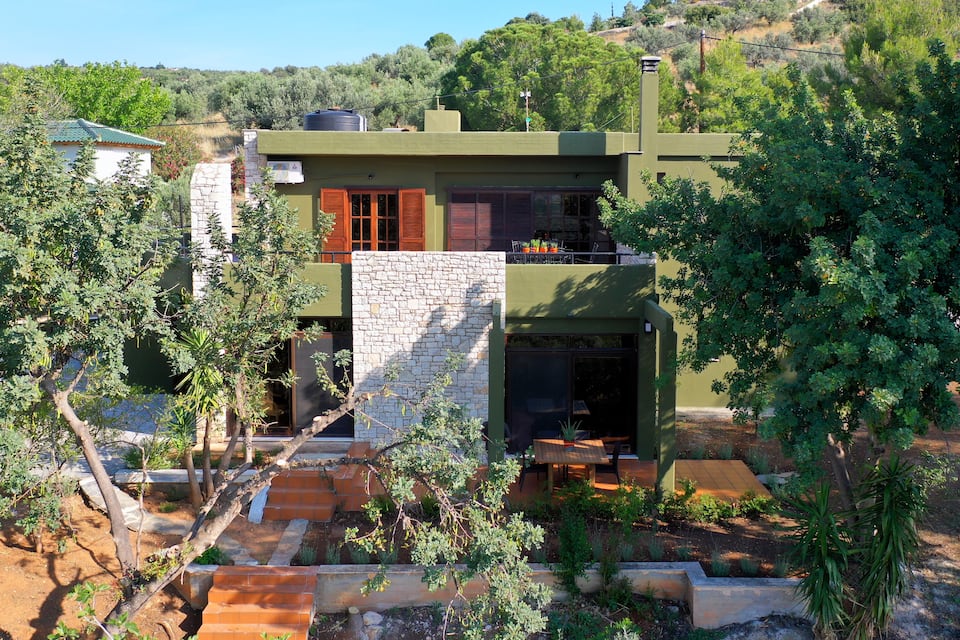 Villa Khaki — photo 1