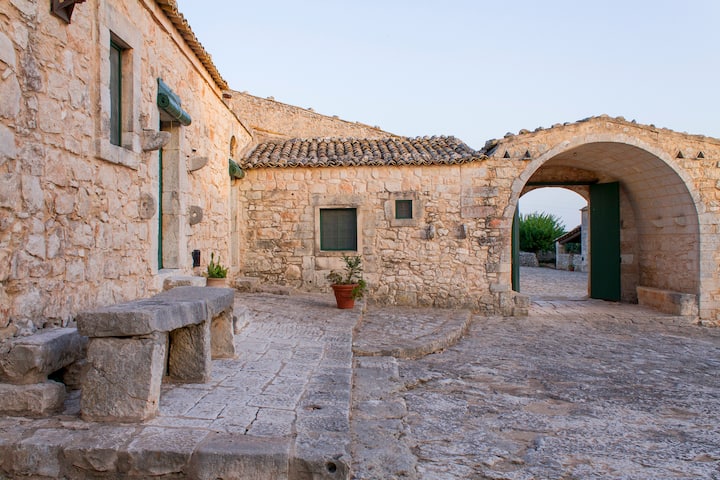Villa 3 In Campagna Con Piscina Vicino Al Mare - Sicilië