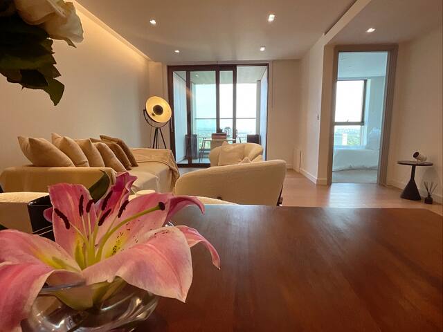 Luxury flat in London’s heart gallery image 4