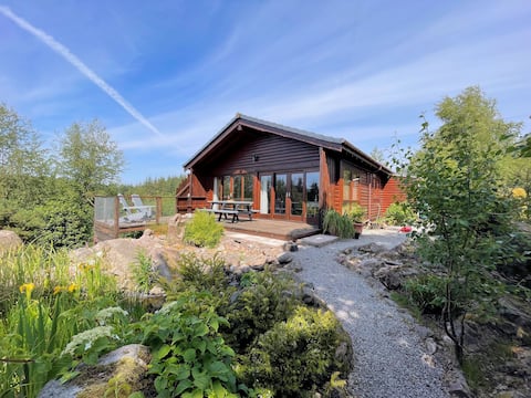 Beautiful 2BR Beach Lodge Set In Stunning Gardens