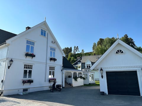 Basement Apartment in Villa Kiær