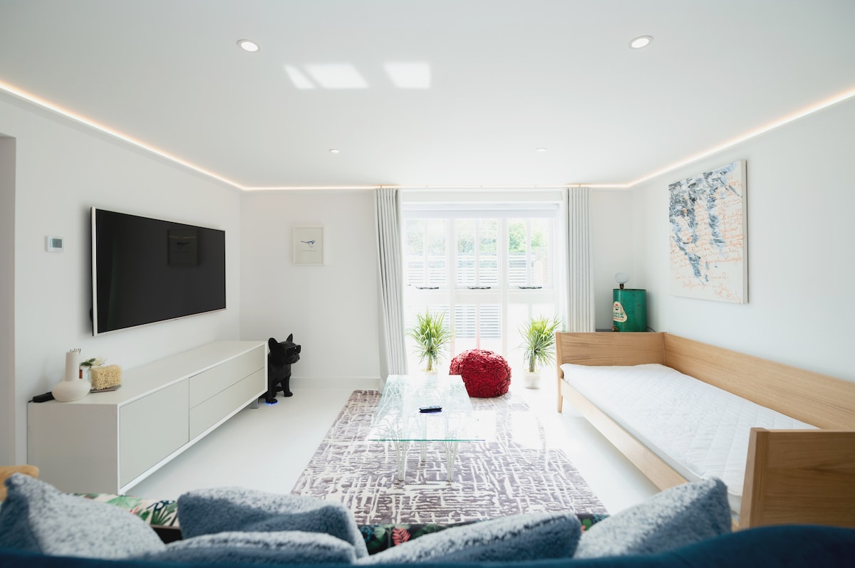 Anuncio de Airbnb popular: Modern house in the city centre en Hackington