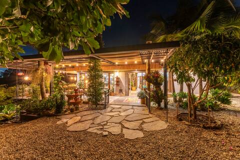 Relaxed Botanic Villa near JMC Airport
