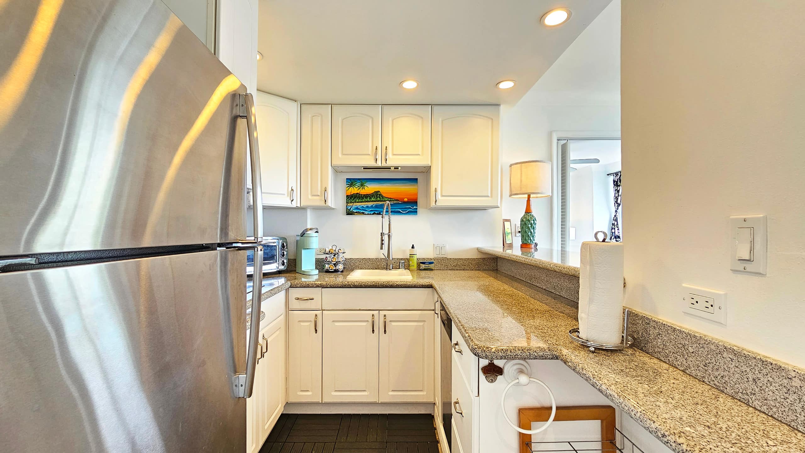 WG 815 King bedroom condo Full kitchen Sleeps 3 - Image 14
