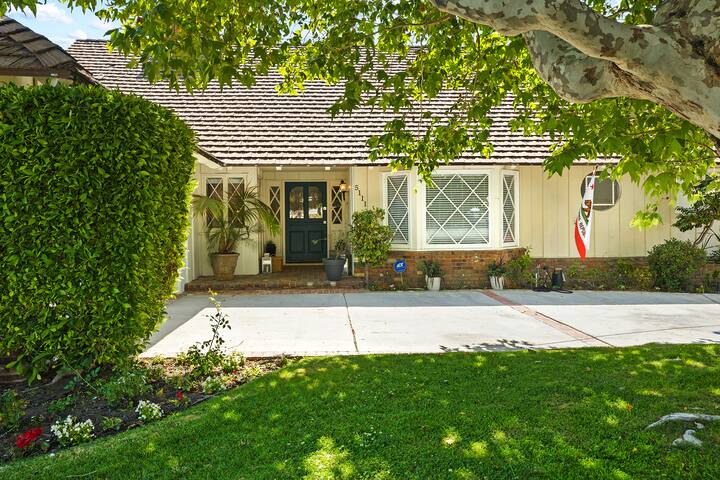 West LA Spa Escape – Views/Yard/Spa gallery image 2