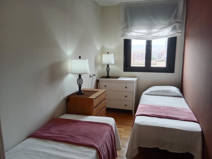 غرفة النوم 2