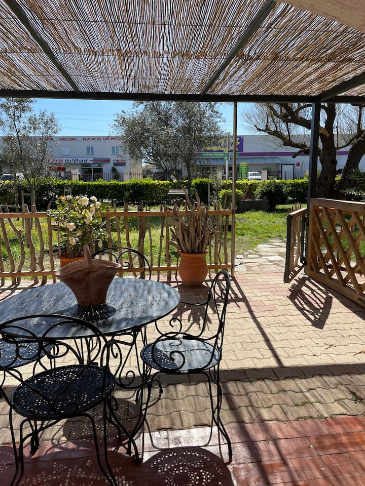 Appartement à Aigues-mortes N’2. - Aigues-Mortes