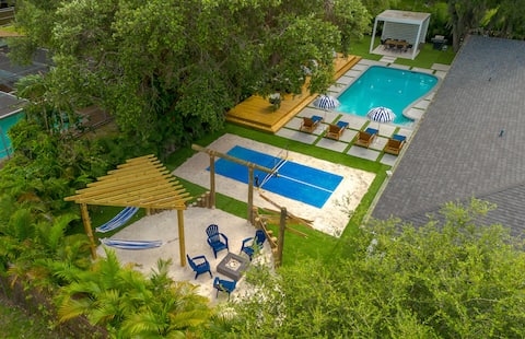 Private Beach | Pickleball | Pool | GlamHomes