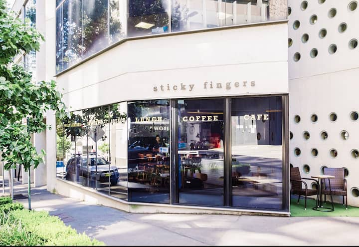 Sticky finders has one of the best coffees and brunches in the area, just 3 min across the road.