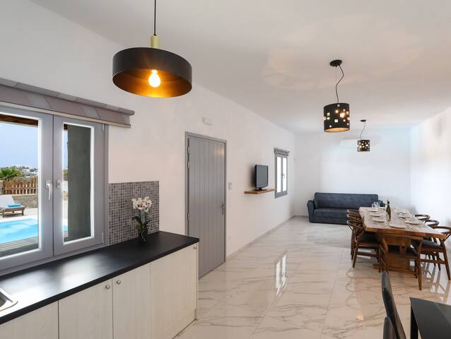 George Villa-III, 3BR, Private pool, Close to Town gallery image 5