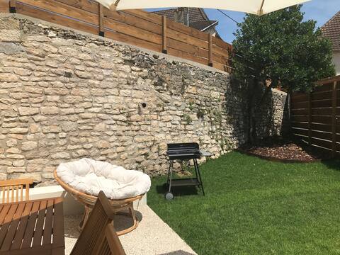Family home in the heart of the Lot