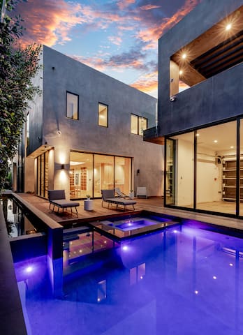 Modern, Resort-Style Home in West Hollywood