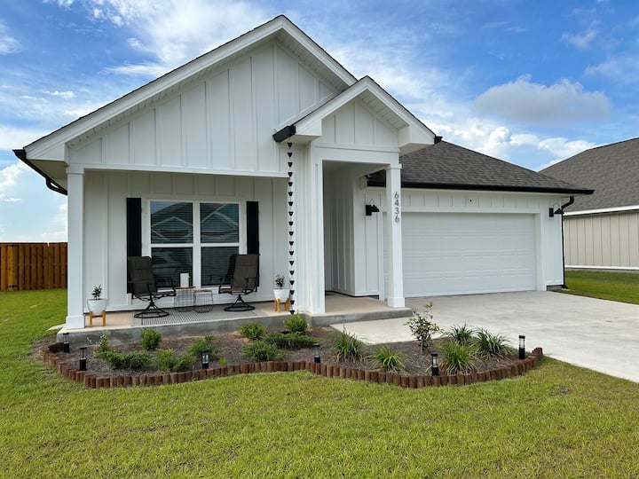 A Cozy Home Away From Home Houses for Rent in Gulf Breeze, Florida