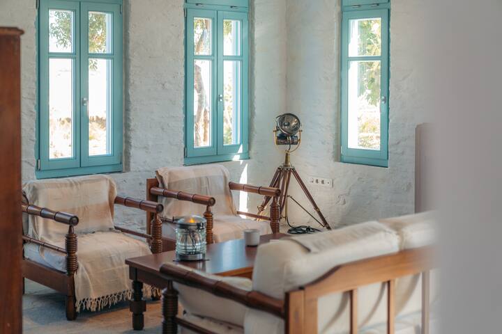 Eco-Luxe Retreat in Ano Petali, Sifnos gallery image 5