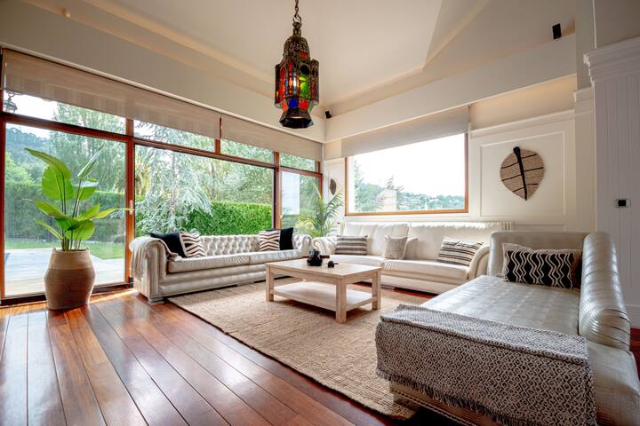 Golf & Pool gallery image 5