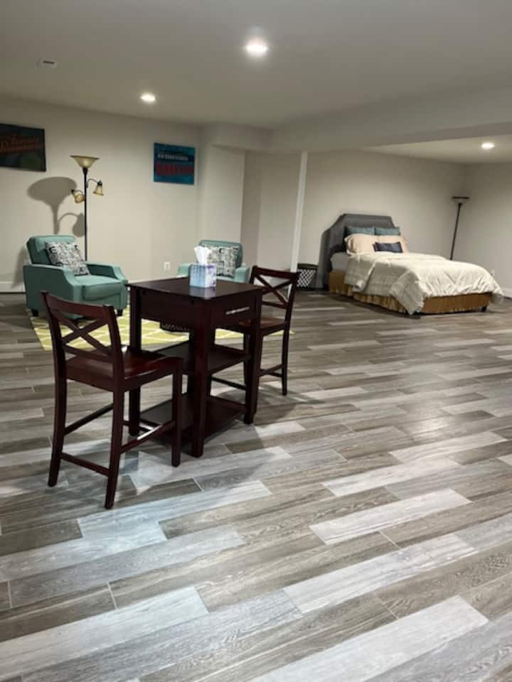 Private Getaway On Spacious Property - Gainesville, VA