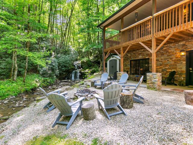 Loriel And Adam managed Airbnb listing 1