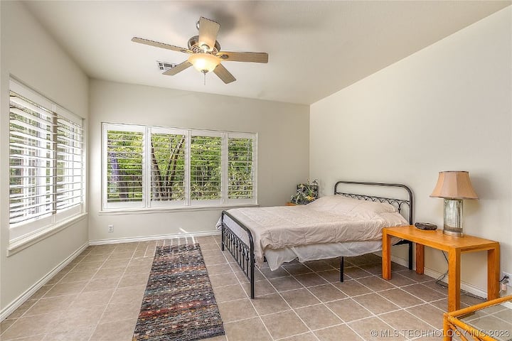 Main House 5th Bedroom Downstairs with Ensuite Bathroom