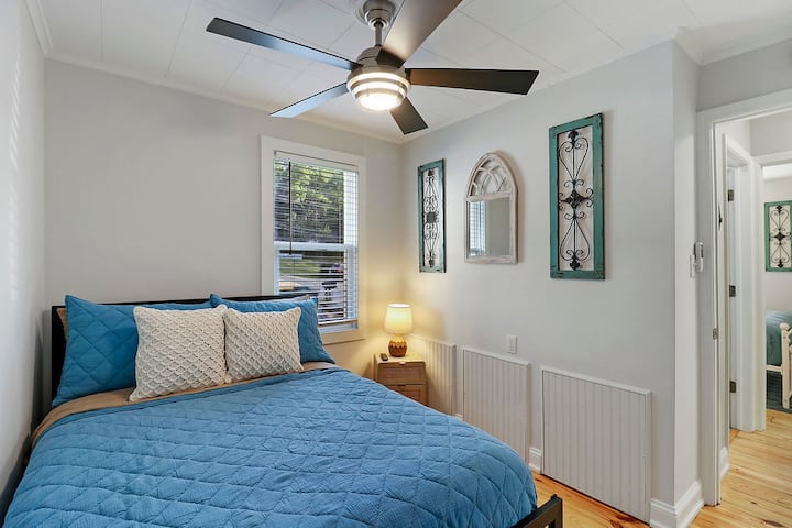 2nd Bedroom with large Double Sleeper bed and lake house themed with 40" LCD TV.