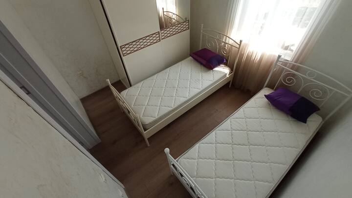 غرفة النوم 1