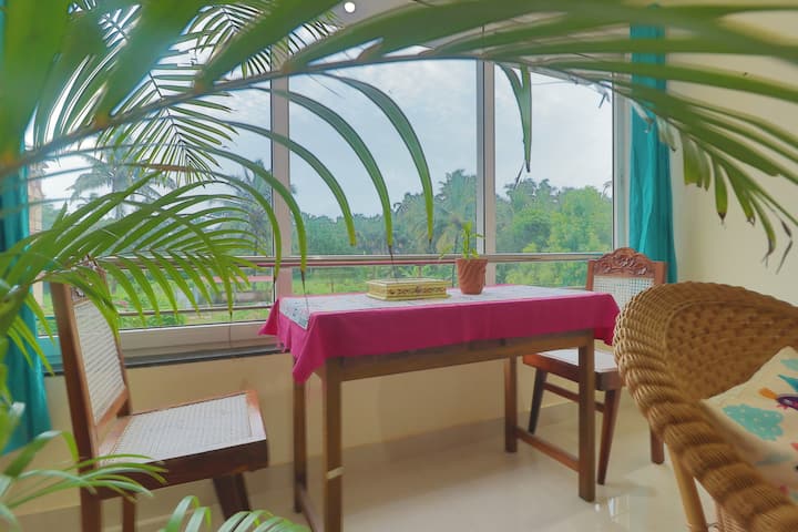 Palm Crest Holiday Home near Colva Beach