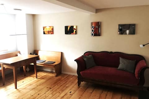 Popular Airbnb listing: Comfortable apartment in Hessen
